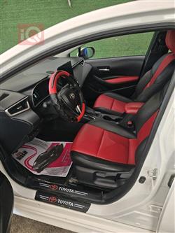 تۆیۆتا کۆرۆلا